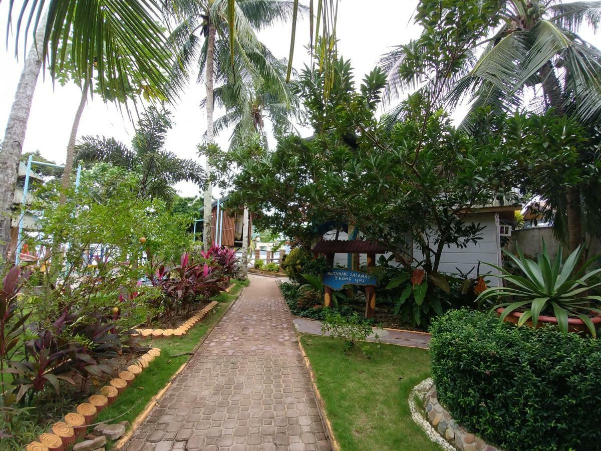 Kalinga Beach Resort 爱妮岛 外观 照片