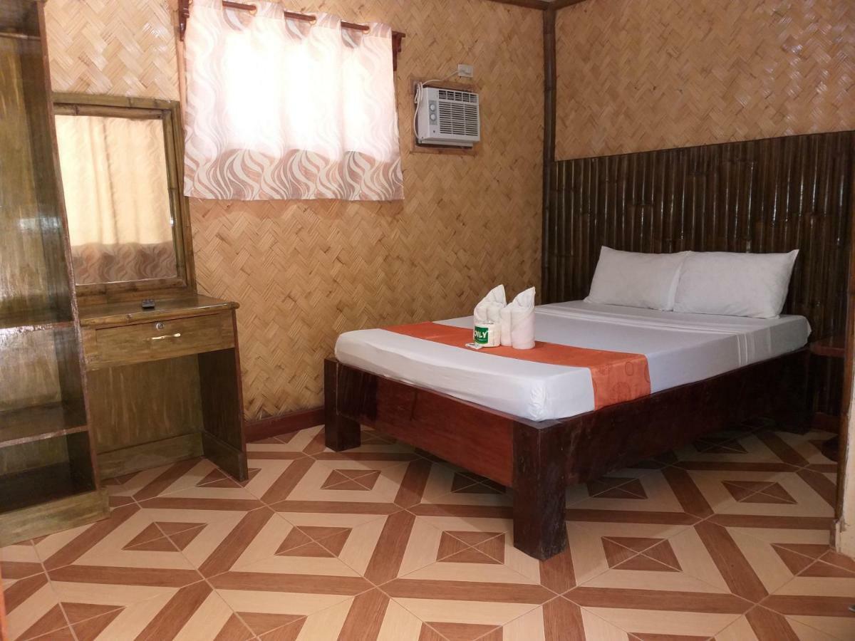 Kalinga Beach Resort 爱妮岛 外观 照片