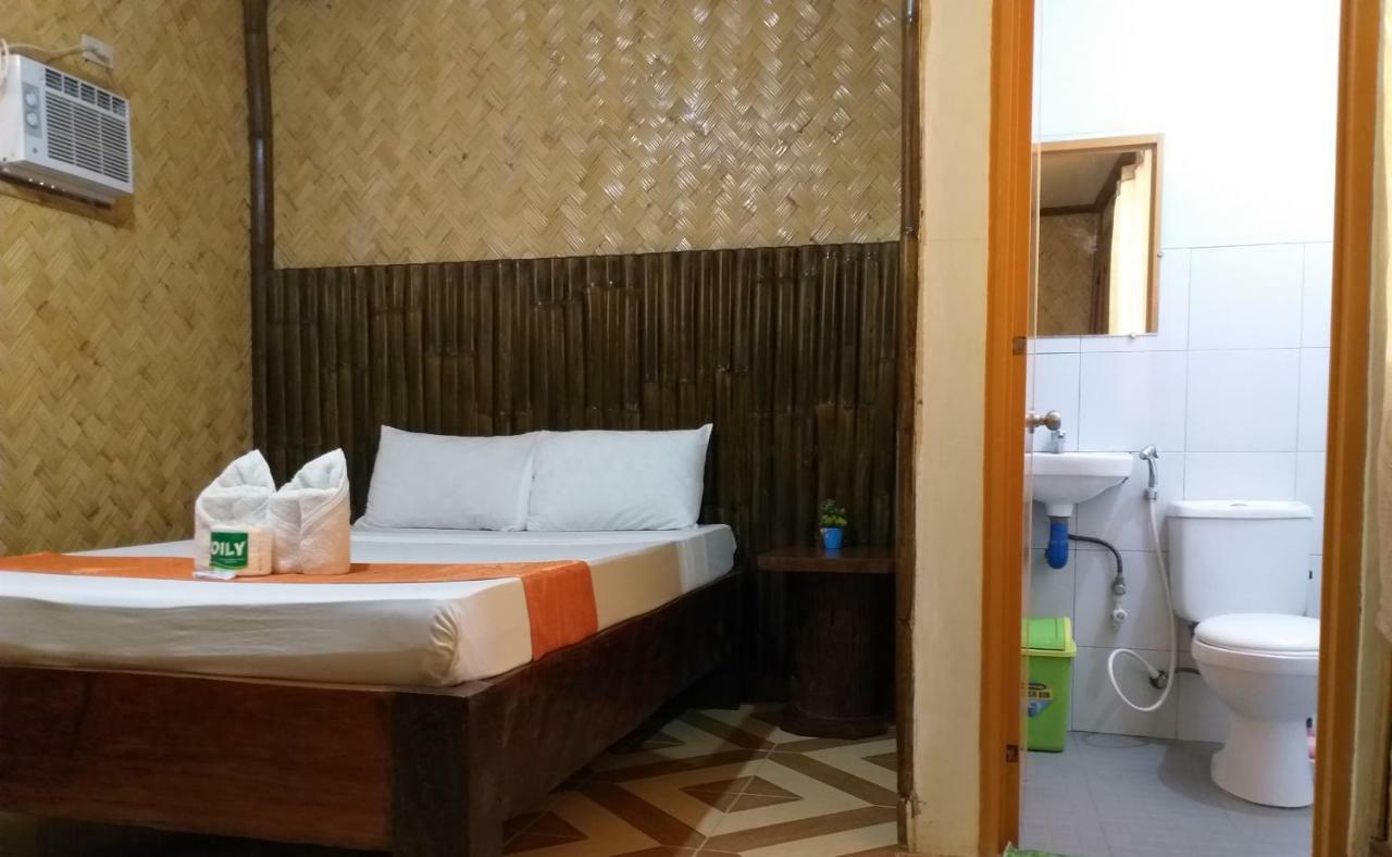 Kalinga Beach Resort 爱妮岛 外观 照片